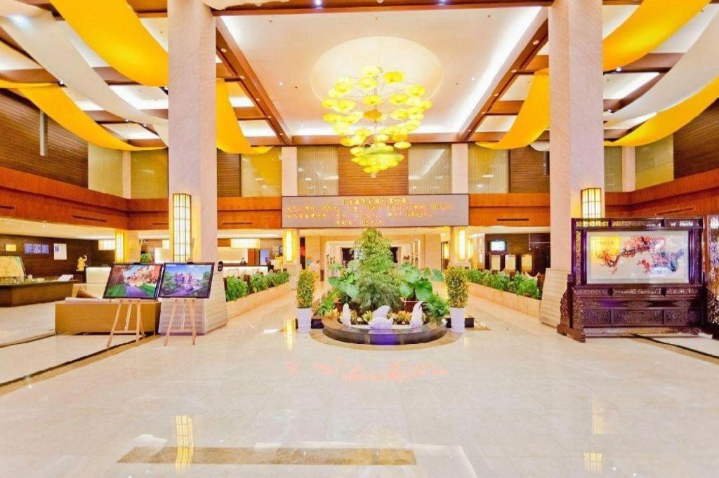 ฟีนิกซ์ ฮอตสปริง รีสอร์ต ซูโจว Hotel Zhangjiagang ภายนอก รูปภาพ