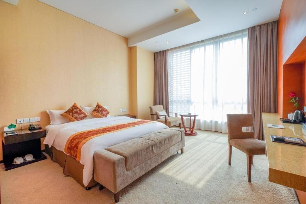ฟีนิกซ์ ฮอตสปริง รีสอร์ต ซูโจว Hotel Zhangjiagang ภายนอก รูปภาพ