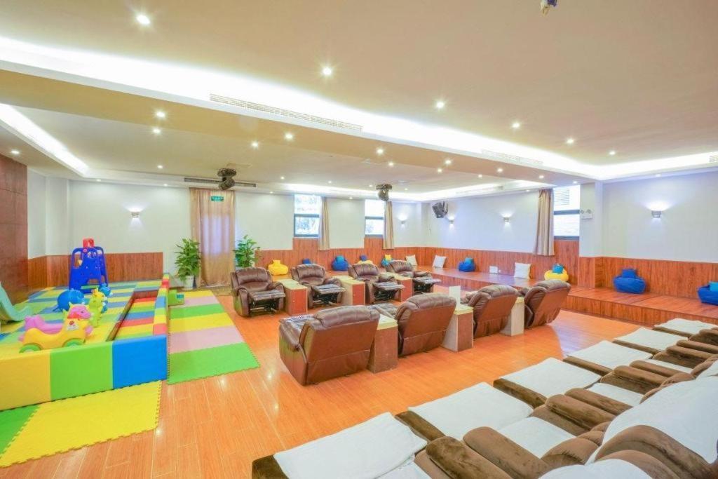 ฟีนิกซ์ ฮอตสปริง รีสอร์ต ซูโจว Hotel Zhangjiagang ภายนอก รูปภาพ