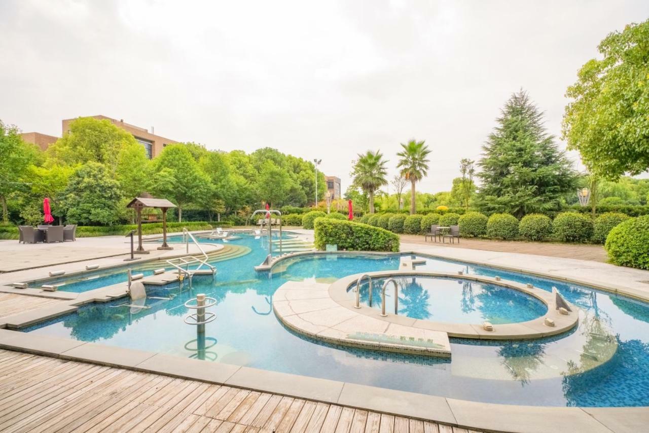 ฟีนิกซ์ ฮอตสปริง รีสอร์ต ซูโจว Hotel Zhangjiagang ภายนอก รูปภาพ